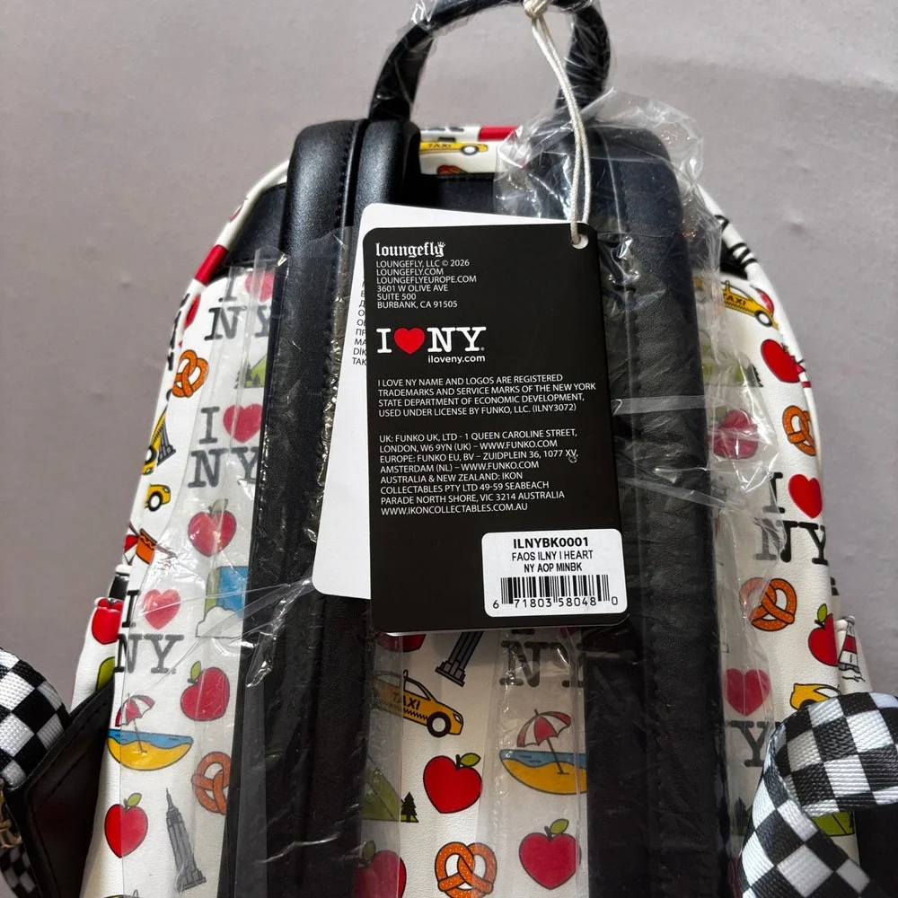 Loungefly I Heart NY Mini Backpack Big Apple Taxi AOP White Red ILNYBK0001 NEW
